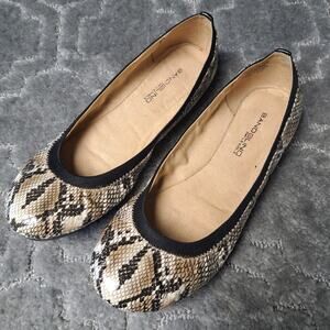 BANDOLINO B FLEXIBLE PYTHON SNAKE PRINT BALLET FLATS WOMENS SIZE 6.5M